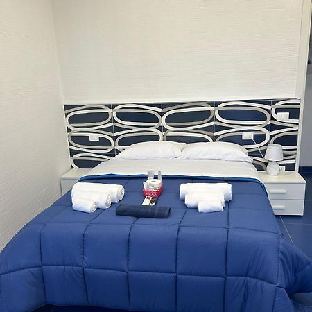 La Divina Bed&Breakfast Battipaglia Bagian luar foto