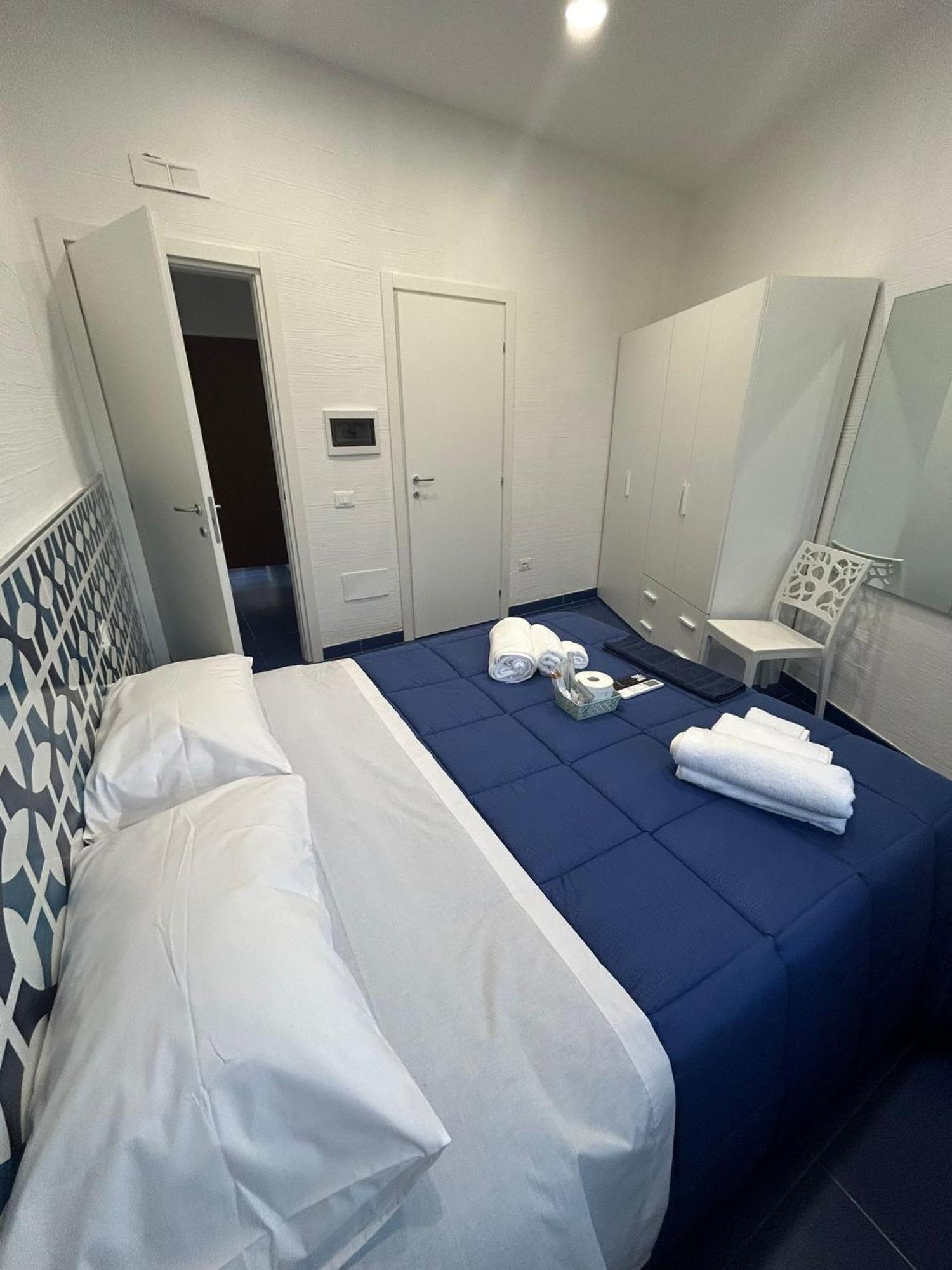 La Divina Bed&Breakfast Battipaglia Bagian luar foto