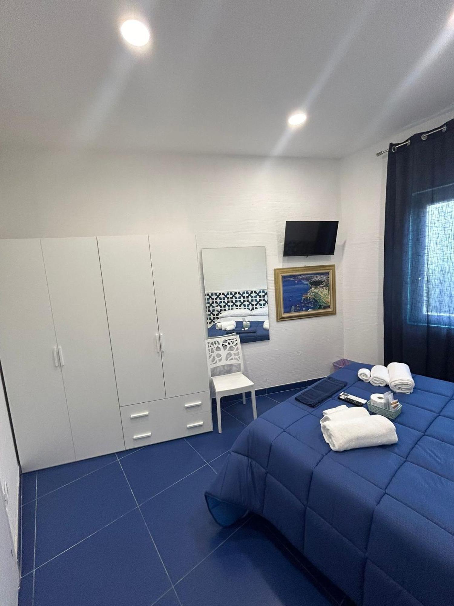 La Divina Bed&Breakfast Battipaglia Bagian luar foto