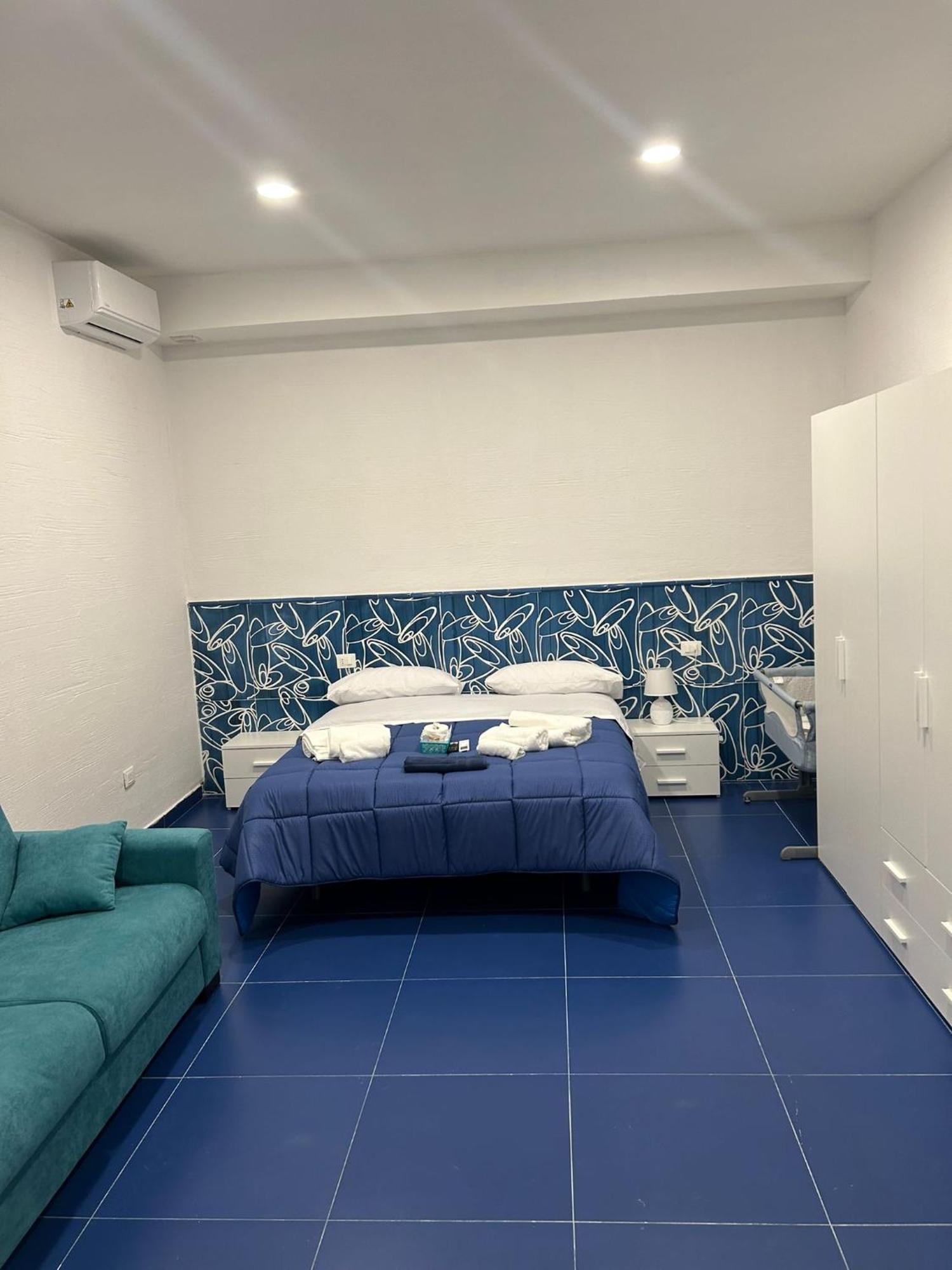 La Divina Bed&Breakfast Battipaglia Bagian luar foto